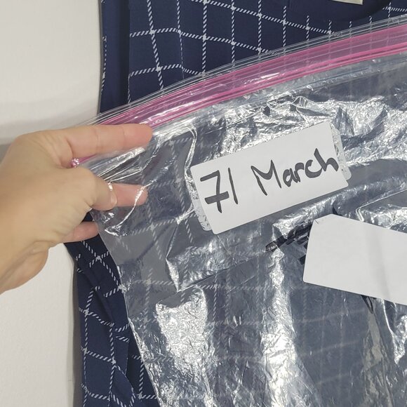 Eliza J Women's Navy Blue White Plaid Sleeveless Belted Back Zip Shift Dress 12 - Picture 11 of 11